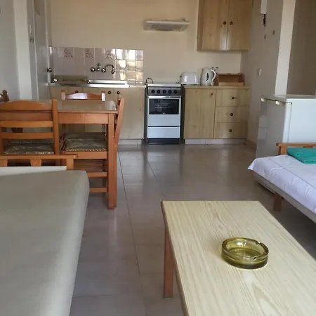 Maouris Aparthotel Protaras