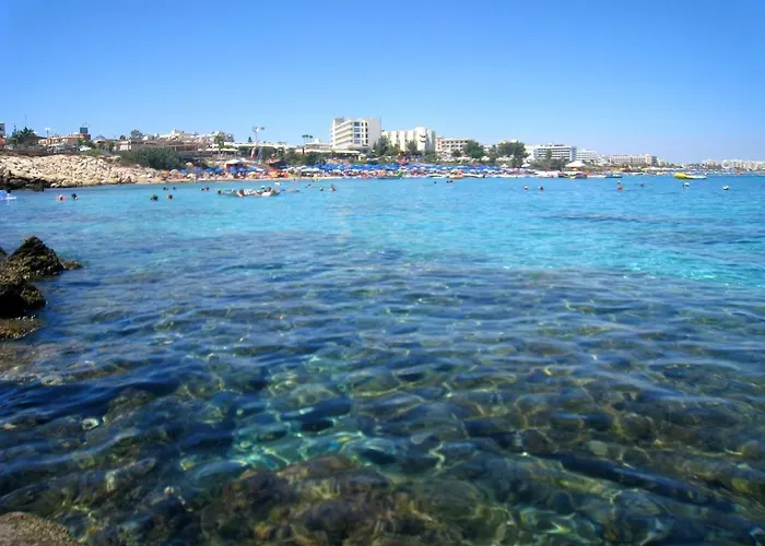 アパートホテル Maouris