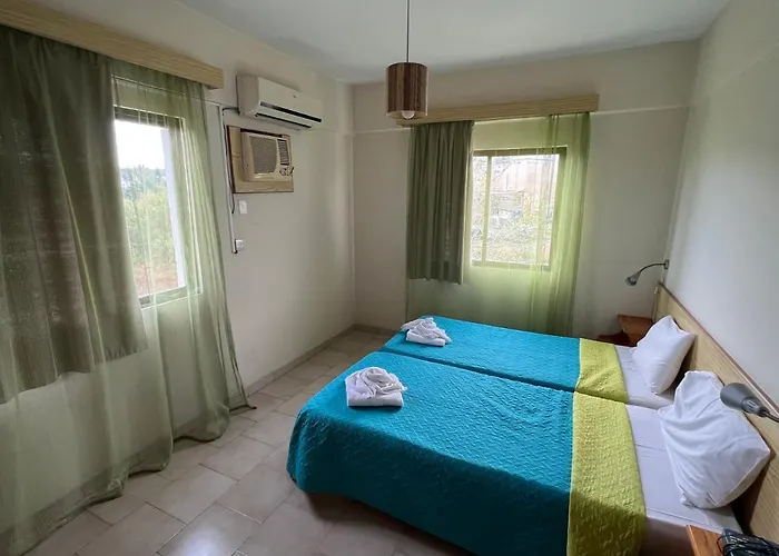 Maouris Hotel de apartamente 4*